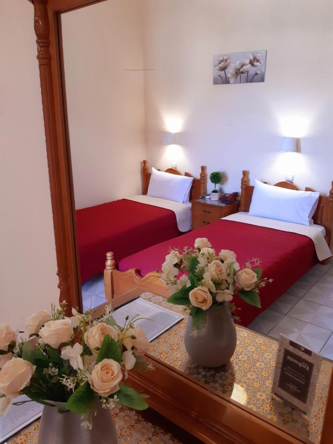 Hotel Anagennisis Fry Bagian luar foto