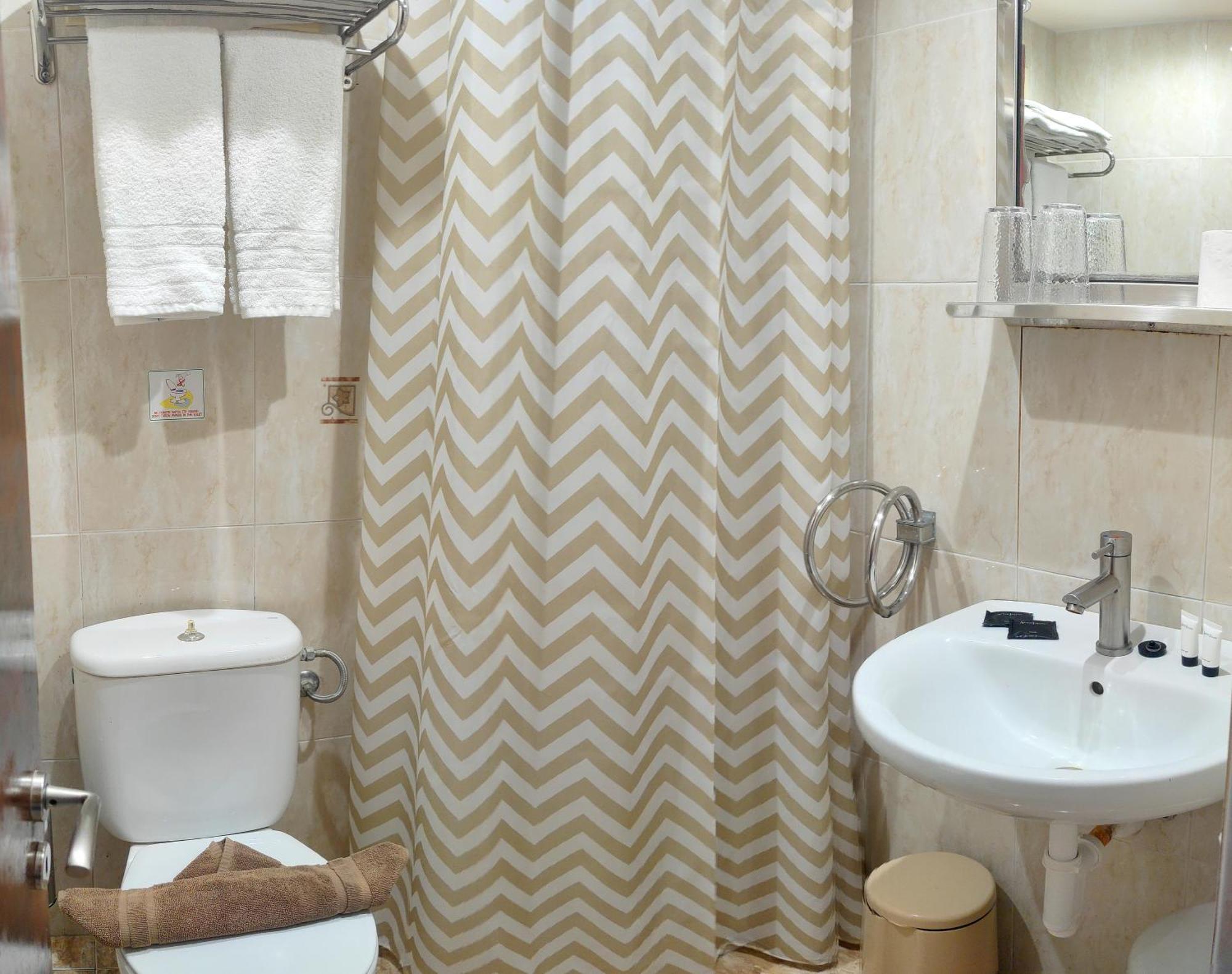 Hotel Anagennisis Fry Bagian luar foto